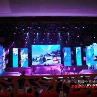 三正半山升降舞臺案例--華楠駿業(yè)