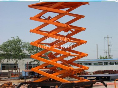 移動(dòng)剪叉升降機(jī) 廠家直銷(xiāo)（帶電瓶，人工牽引自行走）