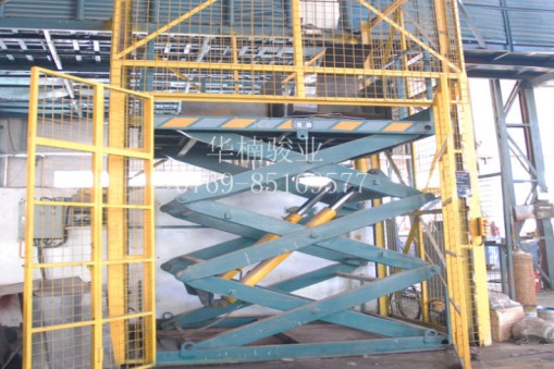 潤滑油使用不當(dāng)會使升降平臺出現(xiàn)什么故障？