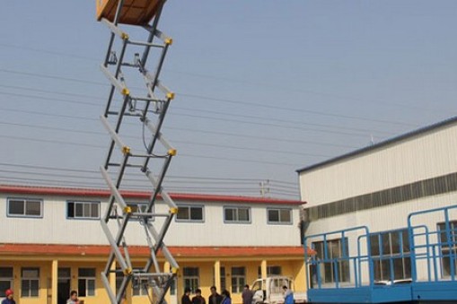 移動式升降機常見的5種分類及特點