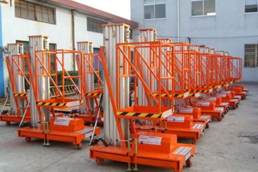 如何測量移動升降平臺上升時偏擺問題？