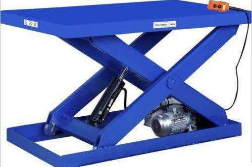 液壓升降平臺(tái)重要零部件清洗步驟