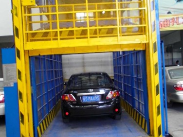 汽車4S店升降機(jī)