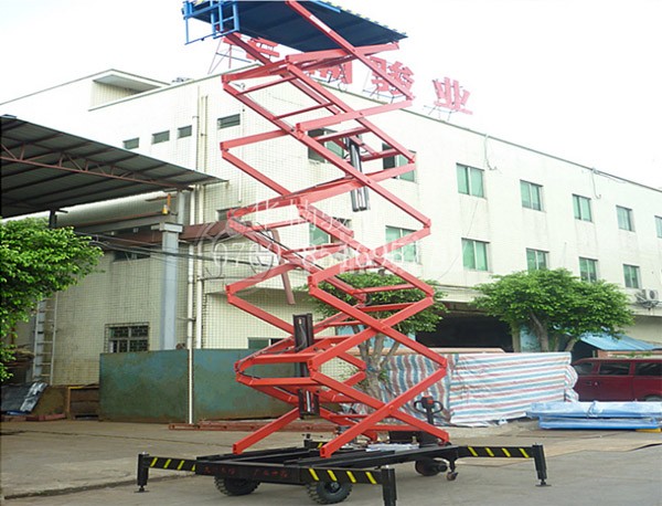 夏天使用移動式升降機要注意什么 夏天使用移動式升降機要注意什么